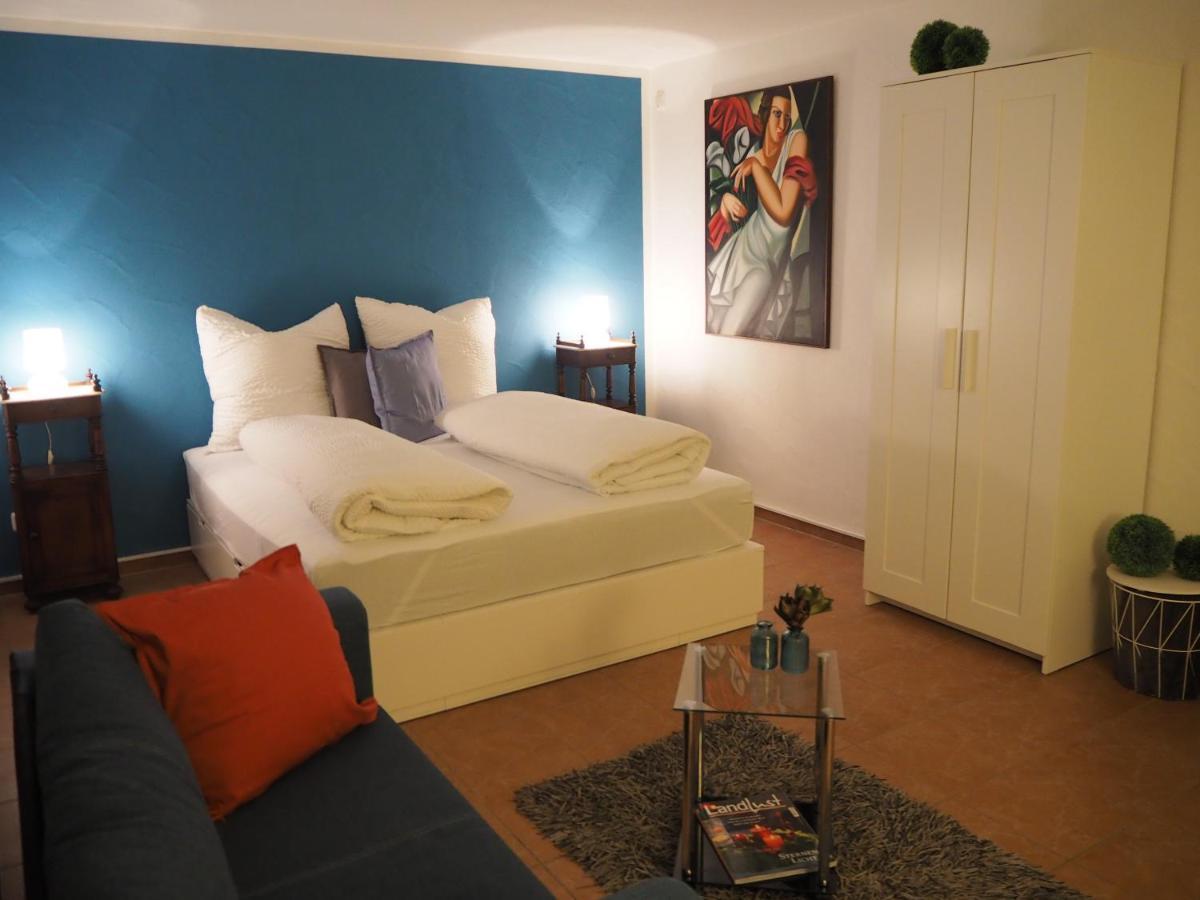 Ferienwohnung Am Sonnigen Haimberg フルダ エクステリア 写真