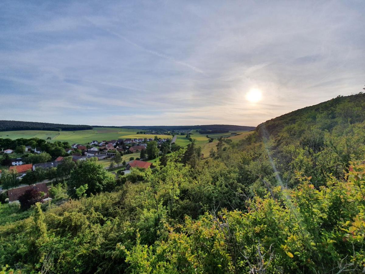 Ferienwohnung Am Sonnigen Haimberg フルダ エクステリア 写真