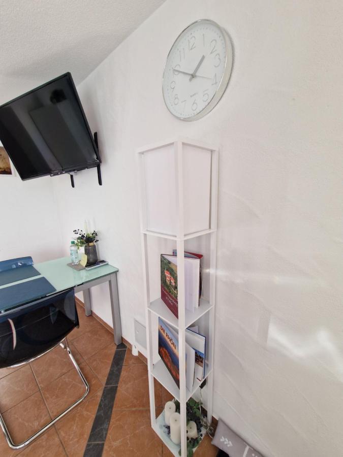 Ferienwohnung Am Sonnigen Haimberg フルダ エクステリア 写真
